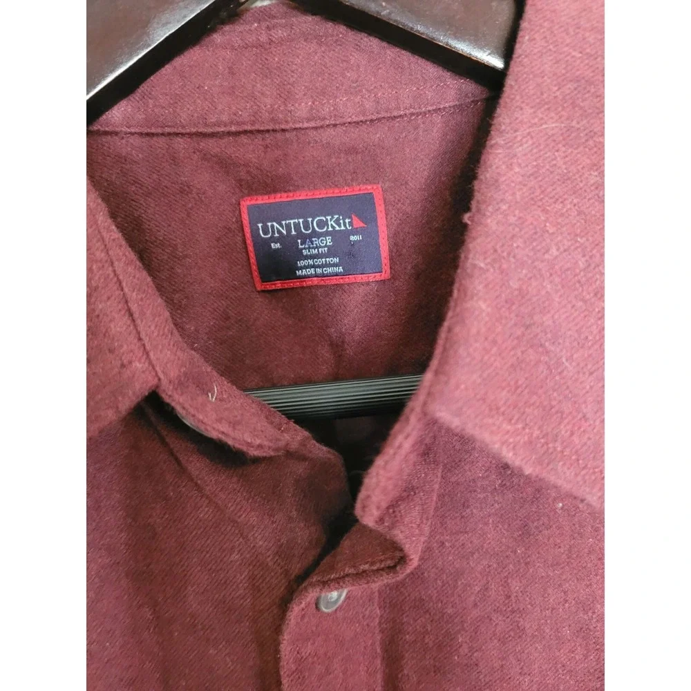 Untuckit Shirt Mens Large Slim Fit Maroon Sherwood Flannel Long Sleeve Button Up - Picture 3 of 8